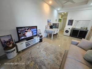 HOMESTAY SUITE MENARA U2 , MSU , SEKSYEN 13 SHAH ALAM, Selangor