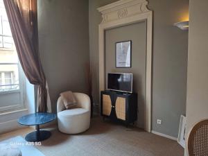 The Cozy 42 stylish apartment