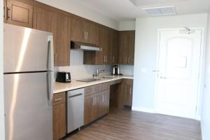 Staybridge Suites - Long Beach Airport by IHG