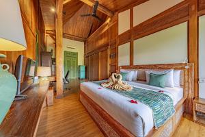 Villa Java an unique 3 bdr villa overlooking rice paddies