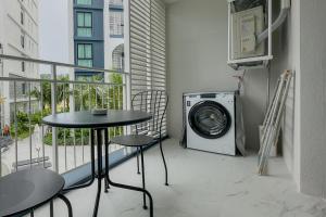 Modern 1 & 2 Bedroom Apartments Naiyang Phuket by Mango Family