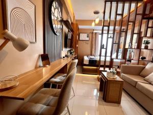 ARC Towers Cebu Condo #1716 Internet Netflix