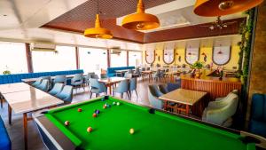 Brownstone Resort