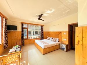 The Suraj Cottage Manali ! Private Parking ! Bonfire ! Playing Zone ! Near Mall Road