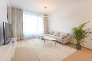 Skau Sky Park Ivory by Zaha Hadid 11 Floor 4 Tower Free Parking