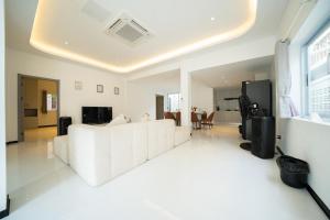 Wonderland Moonstone 4 Bedroom Luxury Pool Villa