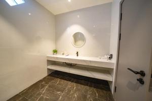 Wonderland Moonstone 4 Bedroom Luxury Pool Villa