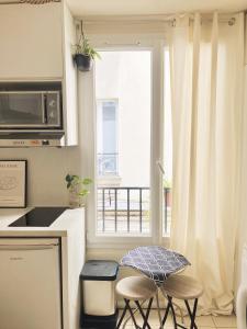 Cozy Studio near the Eiffel Tower Central 7th N7-21