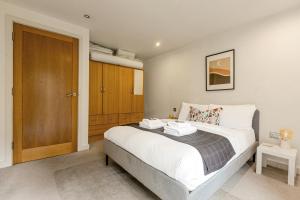 Comfortable 1BR Flat, 8 mins to Barbican Station