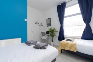 Open Mind Property - 4BR, 17 Guests & Free Parking