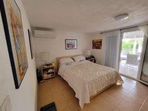 Belle maison spacieuse et traversante, climatisée, Wifi, vue réserve, 6-8 couchages à PORTIRAGNES PLAGE LRCS91