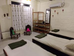 Anantara Farmhouse Kitchen & Stay