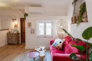 #36 Bright Eagle Nest Old town 5 mins from sea AC Wifi