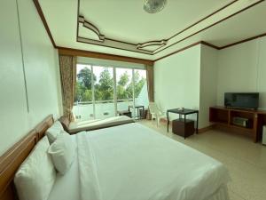 Mam Kaibae Hotel