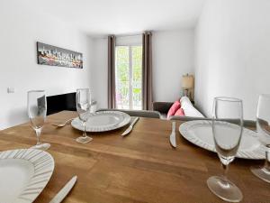 Val dEurope - Parking privé gratuit - RER A - Proche Disneyland Paris