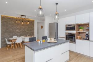 Somptueux appartement - Piscine privée - Parking