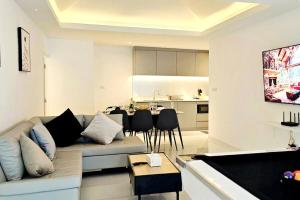 Villa 129 Wongamat, 4BR, 300m from BEACH