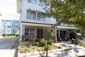 Sisis Holiday Houses - Kusadasi