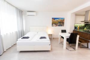 305 Berlin, Studio Apartment, 38m2 2-4 Pers