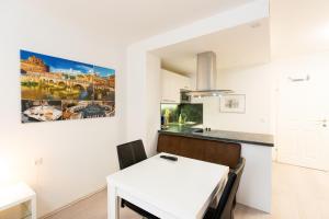 305 Berlin, Studio Apartment, 38m2 2-4 Pers