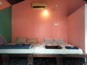 Gokarna Fishland Cafe and beach stay