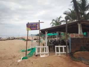 Gokarna Fishland Cafe and beach stay