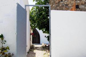 The Three Sisters House