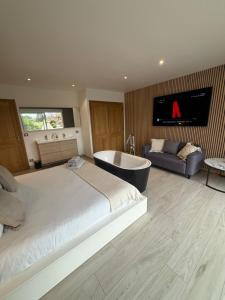 Villa de 400m2 15p - Piscine intérieure chauffée