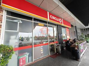 Cozy Intermark BSD Studio Apt Pool & Gym