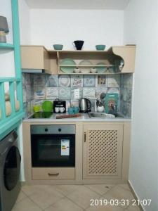 Grande Grotta Studios - Sleeps 8 - Free Parking