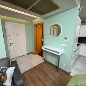 Bright 2BR Home in Central Istanbul