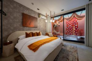 Artist Studio prime location - آستديو آرتست بجانب البوليفارد