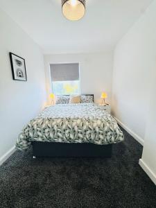 Swanky Dudley Retreat