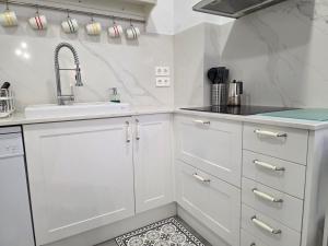 1A165 by R2R Moderno y coqueto apartamento con garaje