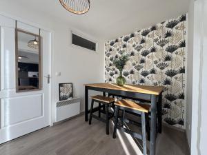 LArrivée - Parking Gratuit - 6 pers - Wi-Fi