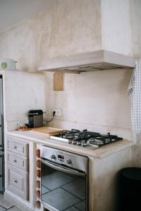 Charming Village House in the Heart of Isle-sur-la-Sorgue