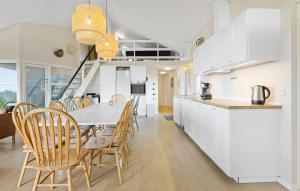 Cozy Home In Løgstør With Sauna