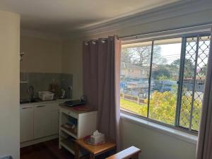 Granadilla st queen bed for couple 独立附属公寓G5