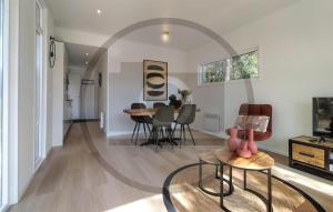 Stunning Home In Vinkeveen With Sauna