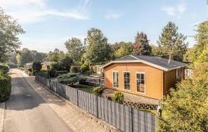 3 Bedroom Stunning Home In Erm