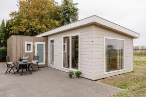 Modern chalet Heinkenszand VP104