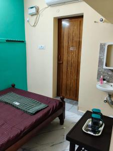 Tenstay Homes & Independent Villa