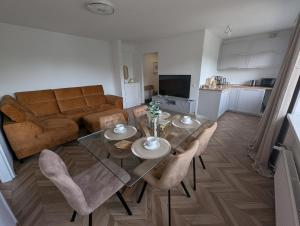Lindalya Home