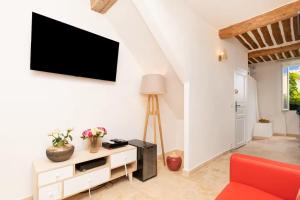 Philomer Bas Castelet