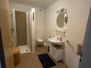 Haus Boddenruh Ferienwohnung Glas