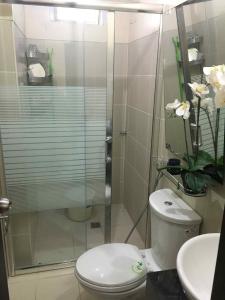 1BR Pioneer Woodland Condominium connected to BONI Metro Rail Station,Boni Mandaluyong Metro Manila