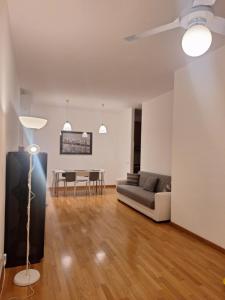 Modern flat in the design district