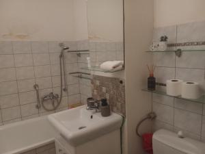 Pokój przy Parku Bródnowskim w mieszkaniu wspoldzielonym