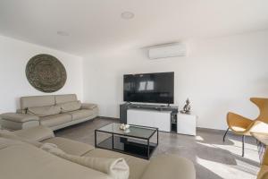 Villa Zen with sea view and private pool