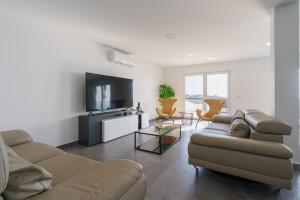 Villa Lotus Peralta with sea view and private pool